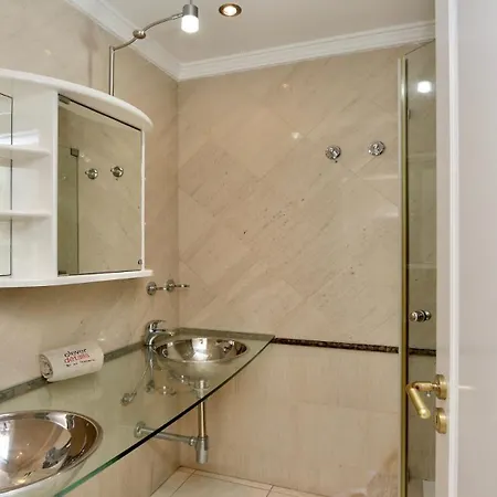 Cypress Vilamoura, 3bed With Terrace And Pool Access ヴィラモウラ