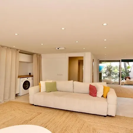 ヴィラ Cypress Vilamoura, 3bed With Terrace And Pool Access ヴィラモウラ